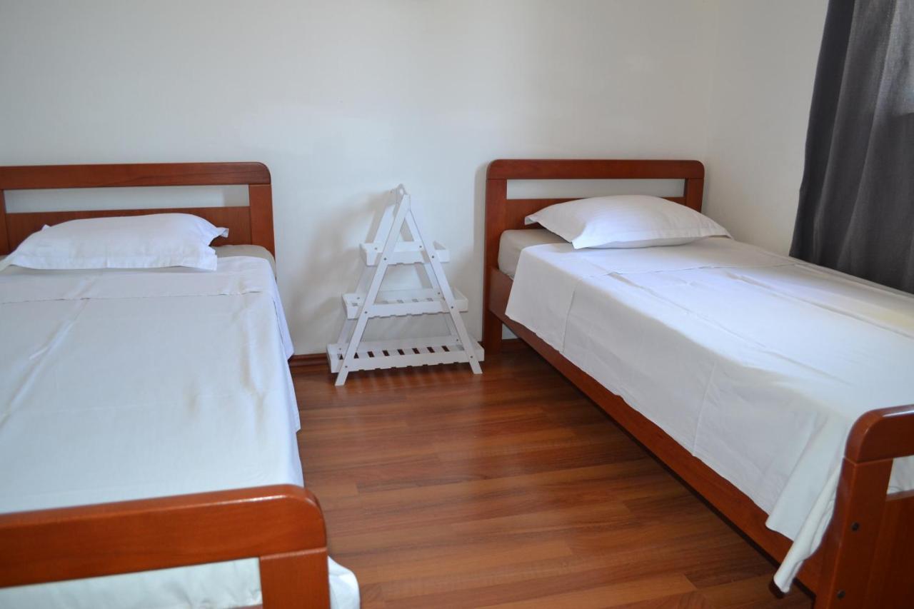 סרימה Apartments Lucija מראה חיצוני תמונה